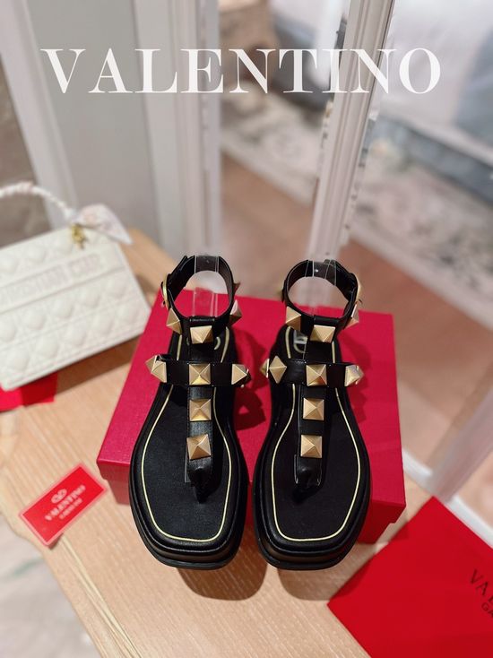 Valentino Rhinestone Element Thick Sole Comfortable Sandals