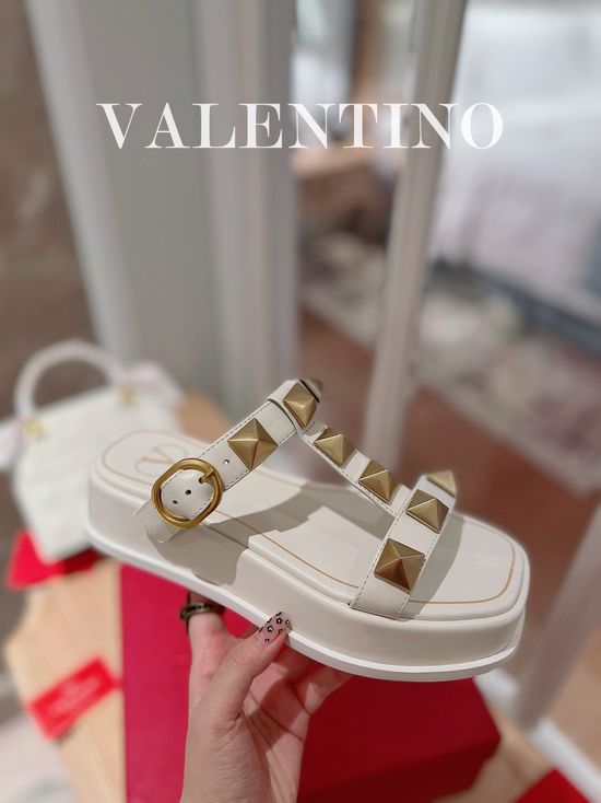 Valentino Rhinestone Element Thick Sole Comfortable Sandals