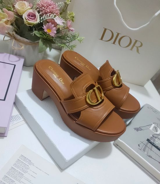 Christian Dior Hollow Out Flat Sandals Metal Decor Patent Leather Upper