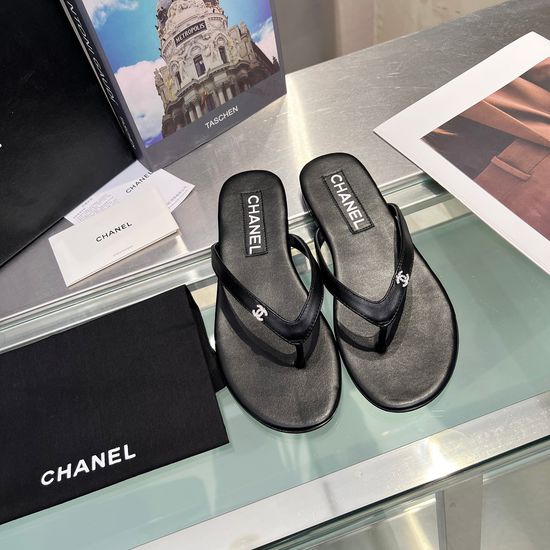 Chanel Suede Cowhide Leather Flip Flops With Leather Sole