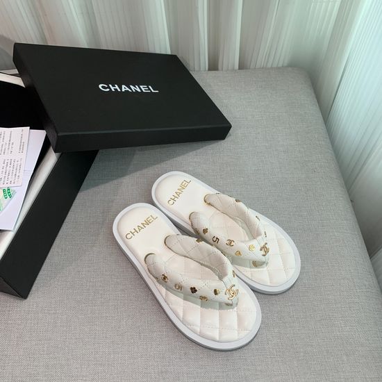 Chanel Soft Padded Thong Sandals with Lightweight Sole