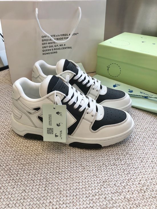 Fendi Premium Casual Comfortable Leather Sneakers With Durable Sole