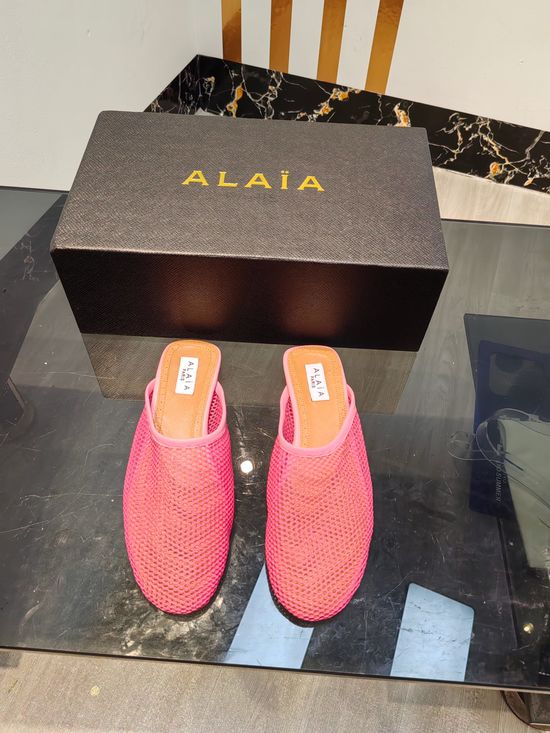 Alaia Elegant Heart Decoration Mesh Casual Flat Shoes