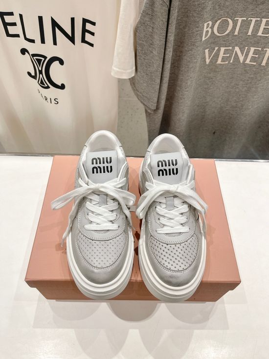 Miu Miu Chunky Platform Casual Sneakers Vintage Style Soft Comfortable Footwear