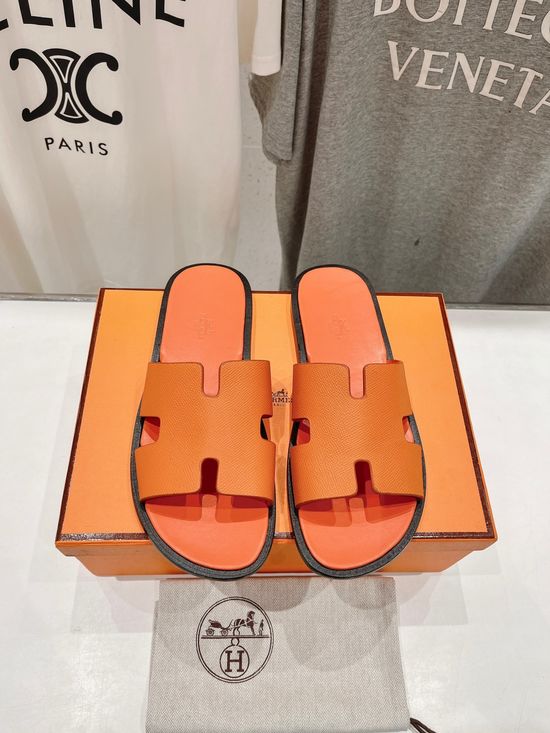 Hermes Premium Flat Beach Slides with Soft Lining and Leather Sole