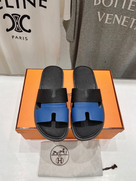 Hermes Premium Flat Beach Slides with Soft Lining and Leather Sole
