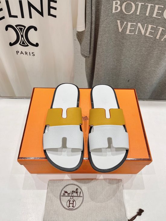 Hermes Premium Flat Beach Slides with Soft Lining and Leather Sole