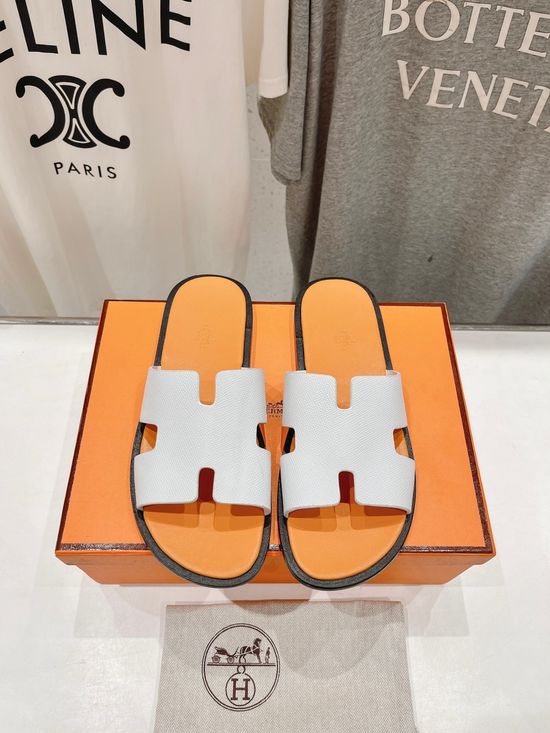 Hermes Premium Flat Beach Slides with Soft Lining and Leather Sole