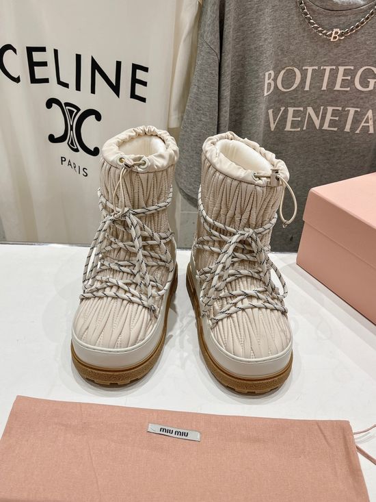 Miu Miu Lace Up Thick Sole Puffy Warm Non Slip Snow Boots