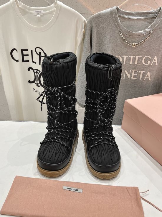 Miu Miu Lace Up Thick Sole Puffy Warm Non Slip Snow Boots
