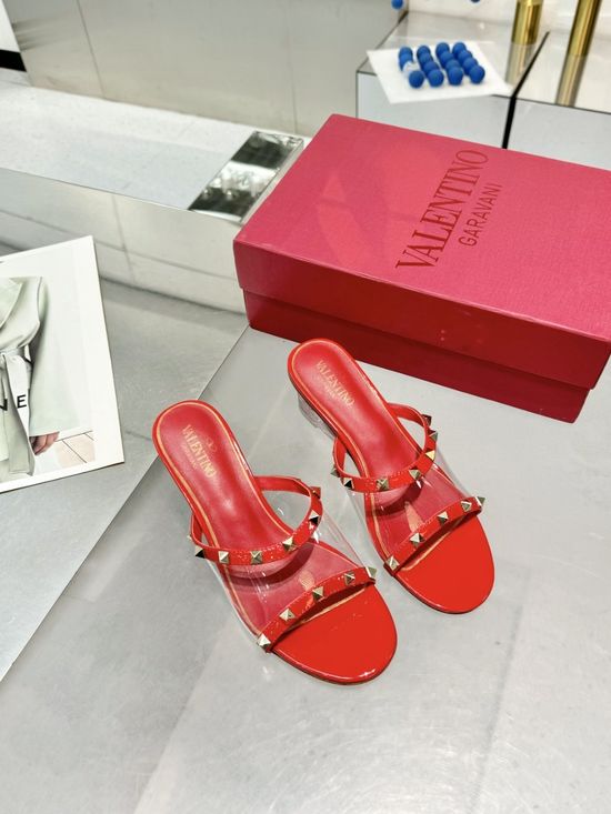 Christian Louboutine Stylish Clear Heel Leather Pumps