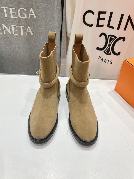Hermes Elegant Chelsea Style Short Boots with Premium Leather