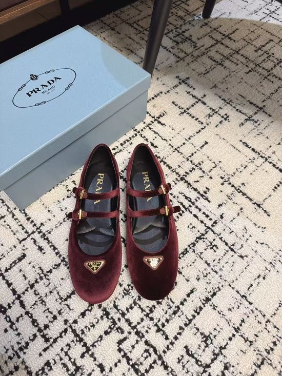 Prada Velvet Flat Mary Jane Shoes Comfortable Casual Footwear