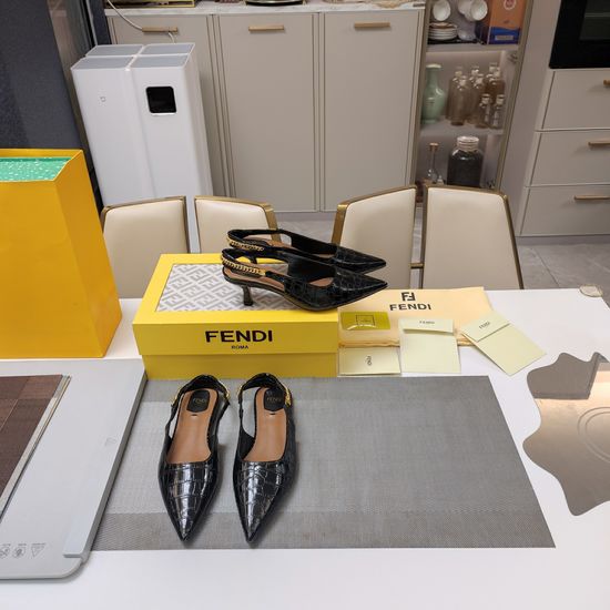 Fendi Grained Leather Closed Toe Slides With Ankle Chain
