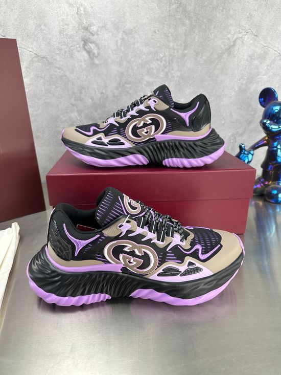 Gucci Wavy Pattern Casual Sneakers with 3D Decorative Accents