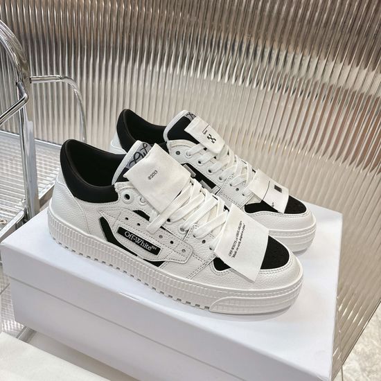 Fendi Classic Casual Sneakers Premium Leather Upper Non-slip Rubber Sole