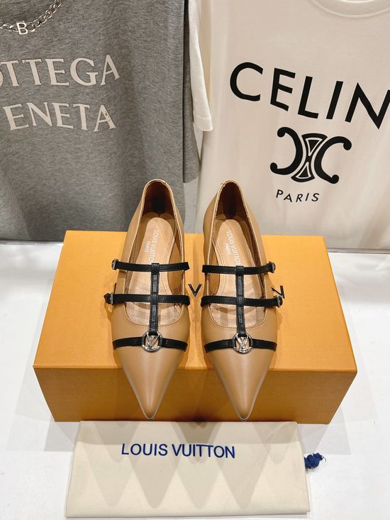 Louis Vuitton Genuine Leather Elegant Comfortable Mary Jane Flats