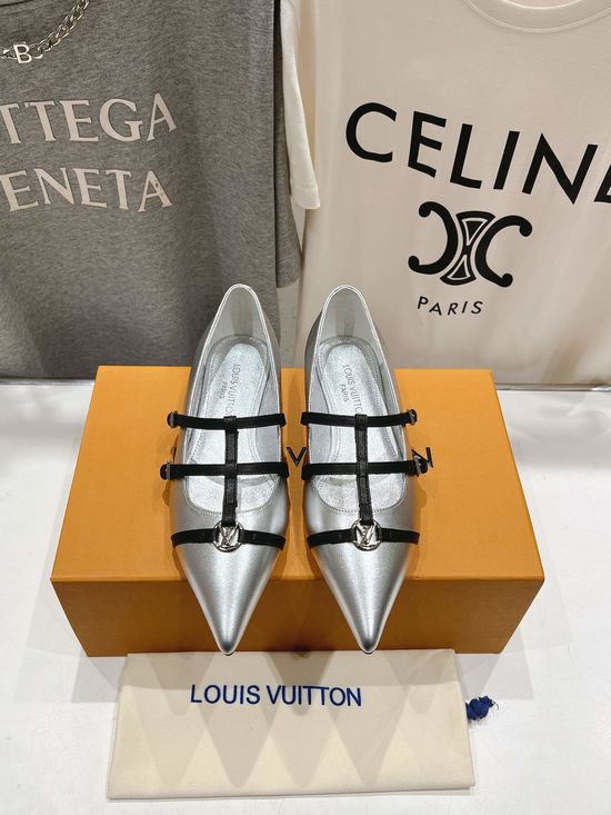 Louis Vuitton Genuine Leather Elegant Comfortable Mary Jane Flats