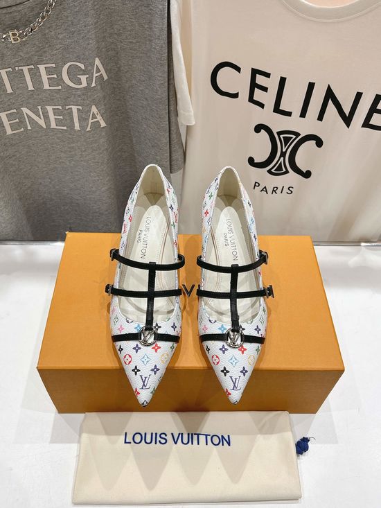 Louis Vuitton Elegant Printed Leather Mary Jane Heels Comfortable Sole