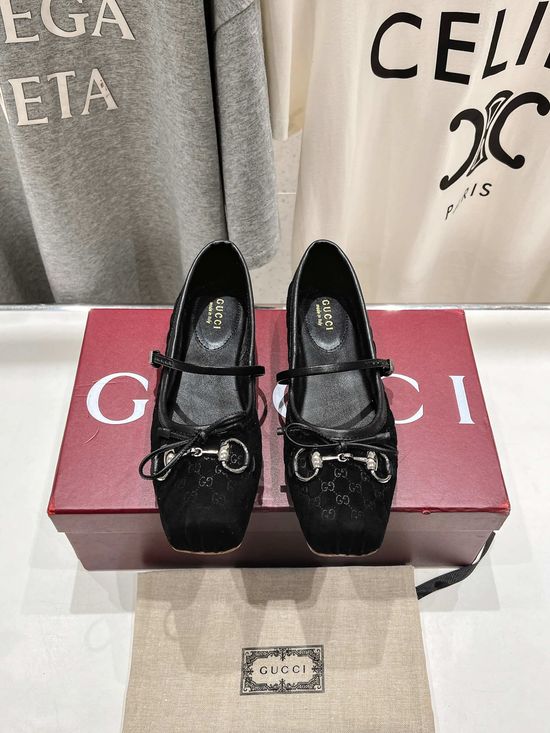 Gucci Bow Decor Square Toe Suede Leather Ballet Flats