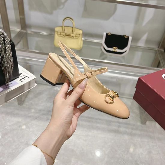 Gucci Classic Patent Leather Pumps with Metal Buckle