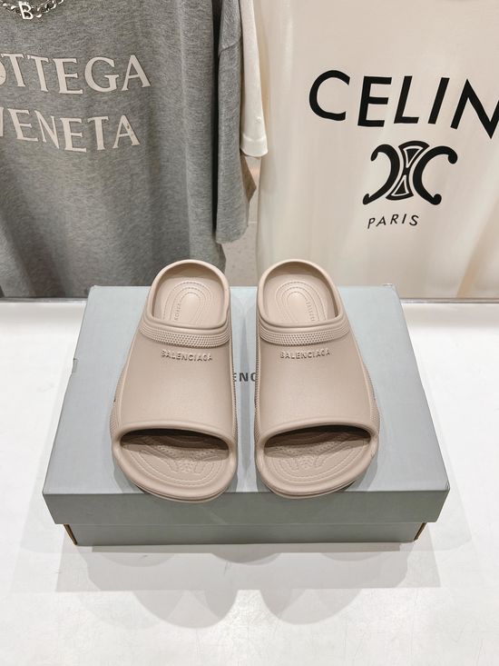 Balenciaga Non-slip Thick Sole Platform Casual Slide Sandals