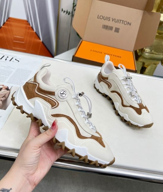 Louis Vuitton LV Premium Leather Sneakers with Flexible Wave Outsole