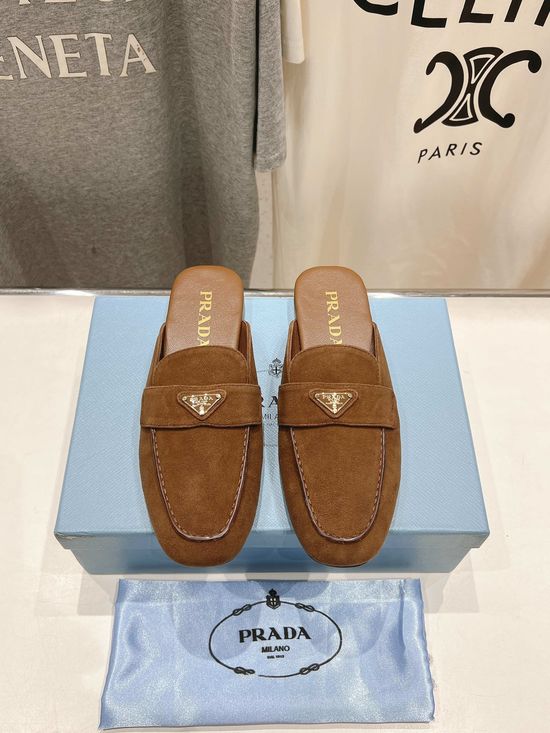 Prada Vintage Suede Flat Half Slippers Comfortable Versatile Footwear