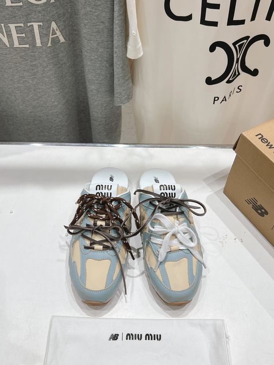 Miu Miu Vintage Distressed Chunky Casual Sneakers