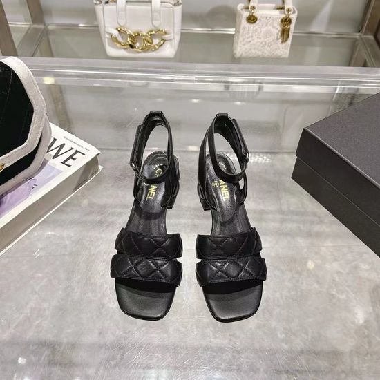 Chanel Embroidered Sheepskin Knit Low Heel Casual Sandals