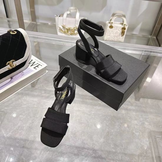 Chanel Embroidered Sheepskin Knit Low Heel Casual Sandals