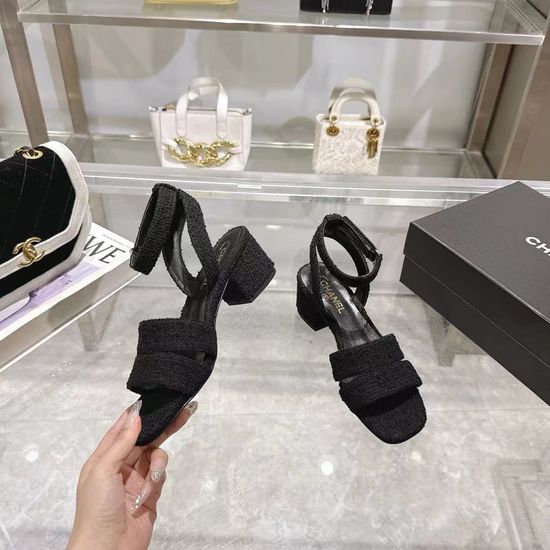 Chanel Embroidered Sheepskin Knit Low Heel Casual Sandals