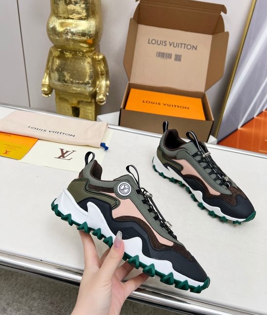 Louis Vuitton LV Premium Leather Sneakers with Flexible Wave Outsole