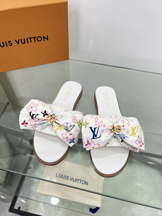 Louis Vuitton Bow Decor Casual Shoes with 3D Print Details