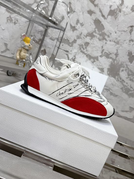 Christian Dior Classic Graffiti Casual Sneakers With Non-slip Sole