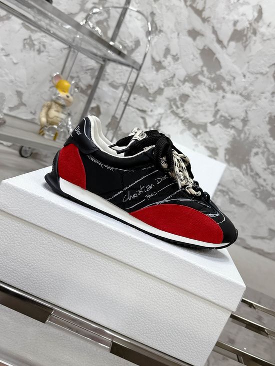 Christian Dior Classic Graffiti Casual Sneakers With Non-slip Sole