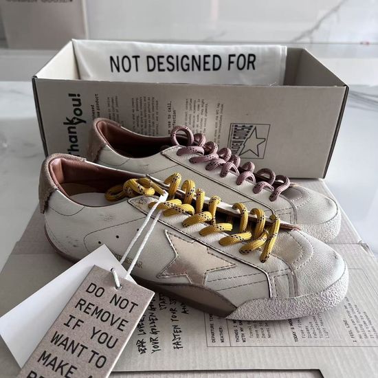 Golden Goose Classic Vintage Distressed Casual Daily Sneakers