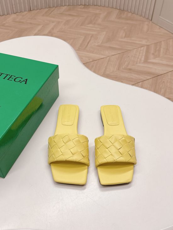 Bottega Veneta Woven Leather Mules Soft Lining Non-slip Sole Casual Shoes