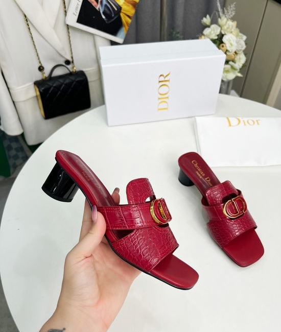 Christian Dior CD Crocodile Pattern Genuine Leather Lining Low Heel Pumps
