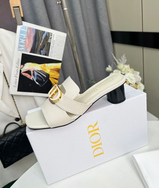 Christian Dior CD Genuine Leather Mid Heel Dress Pumps