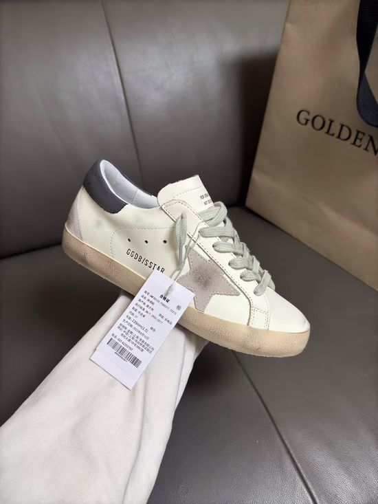 Golden Goose High Quality Matte Leather Distressed Casual Daily Sneakers