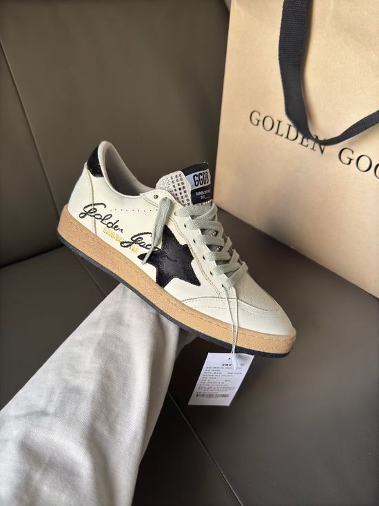 Golden Goose Premium Vintage Distressed Casual Sneakers With Comfort Insole