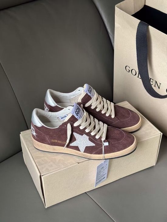 Golden Goose Classic Distressed Vintage Comfort Suede Casual Sneakers