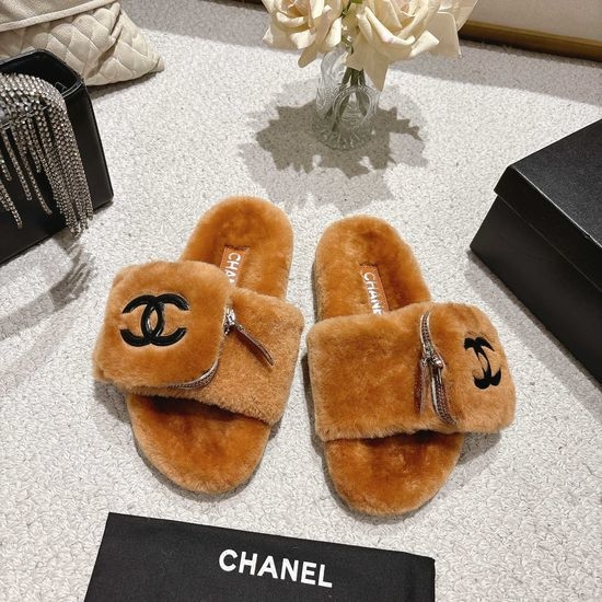 Chanel Soft Wool Slip-On Slippers Anti-Slip Comfortable Footwear