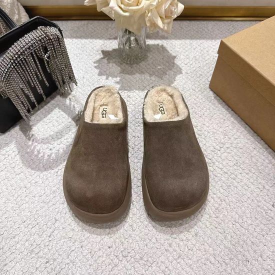 UGG Thick Soled Fuzzy Warm Slip On Shoes