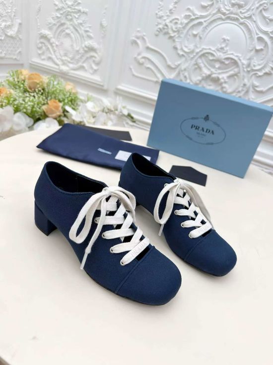 Prada Mary Jane Shoes with Emblem Chunky Heel Anti-slip Sole