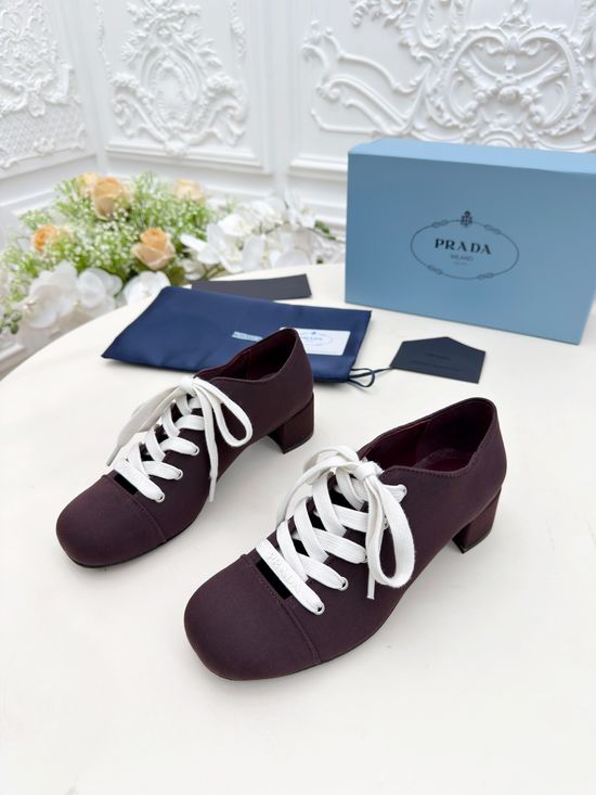 Prada Mary Jane Shoes with Emblem Chunky Heel Anti-slip Sole