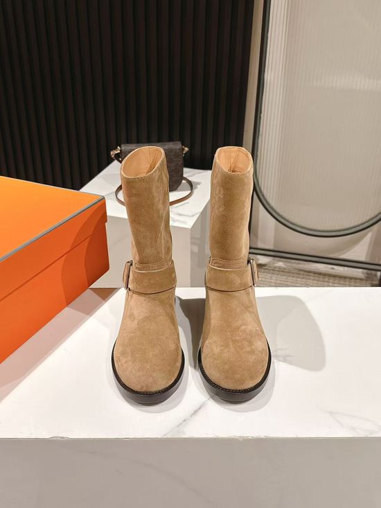 Hermes Classic Slip-on Ankle Boots With Comfortable Leather Lining