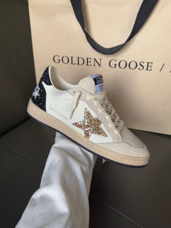 Golden Goose Custom-Made Vintage Star-Sole Sneakers 