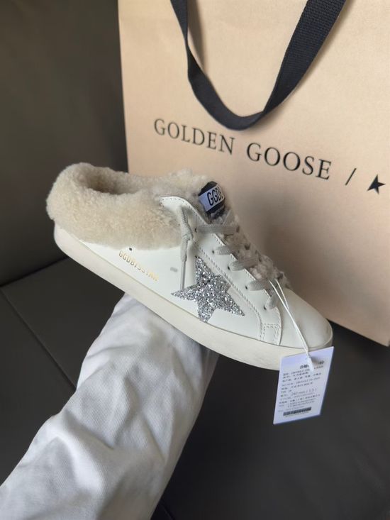 Golden Goose Vintage Style Distressed Mules Comfortable Warm Lined Suede Upper